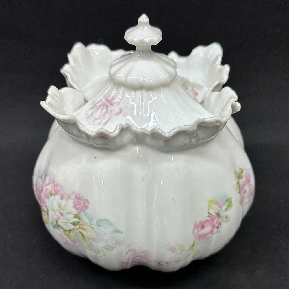 Reinhold Schlegelmilch (RS) Prussia 'Hidden Image' Lidded Sugar Bowl, Antique‎